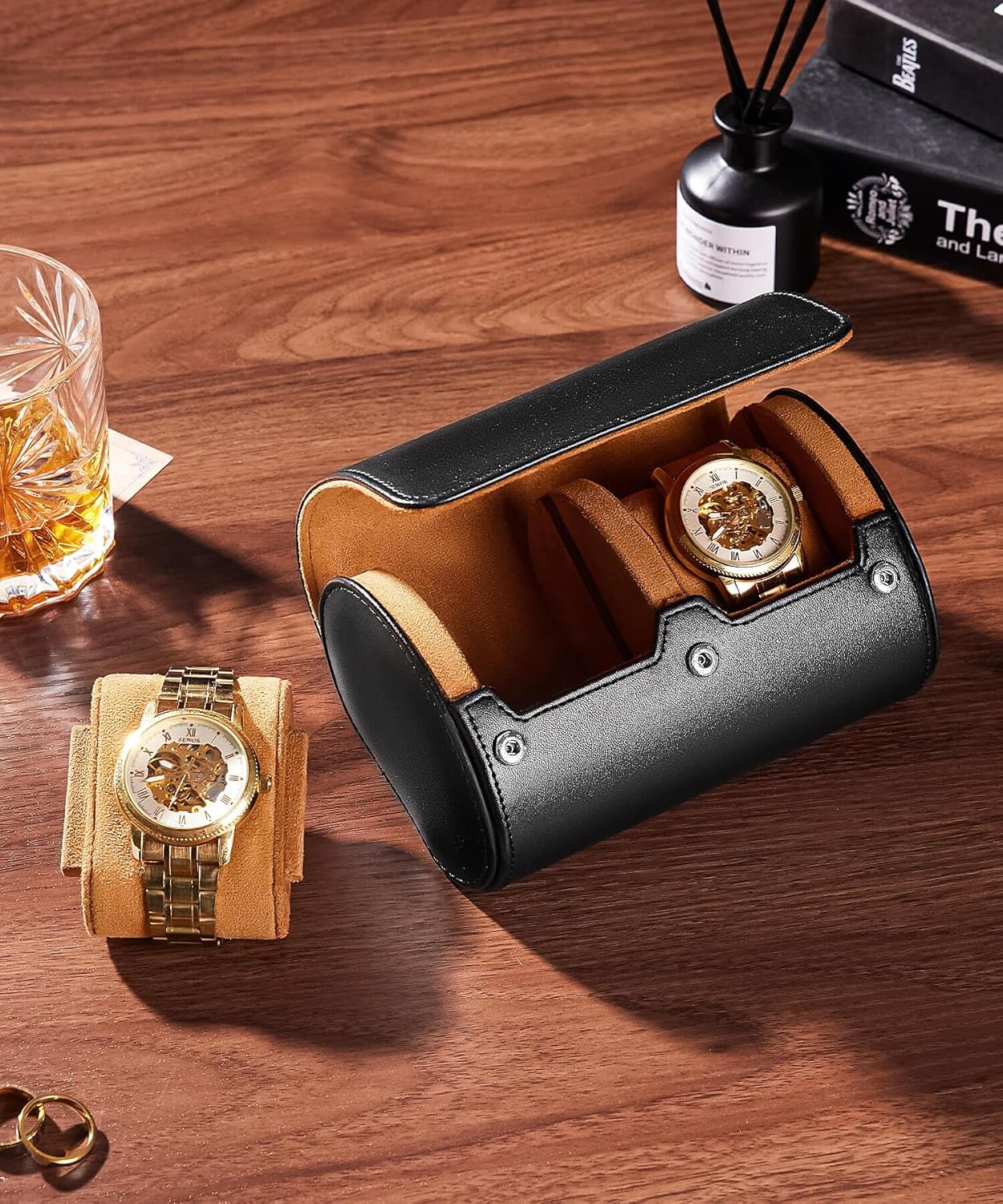 Homde Travel Watch Box Leather: Traveling Case for Men - Luxury Watch Roll for Wristwatch on the Go (black, M)
