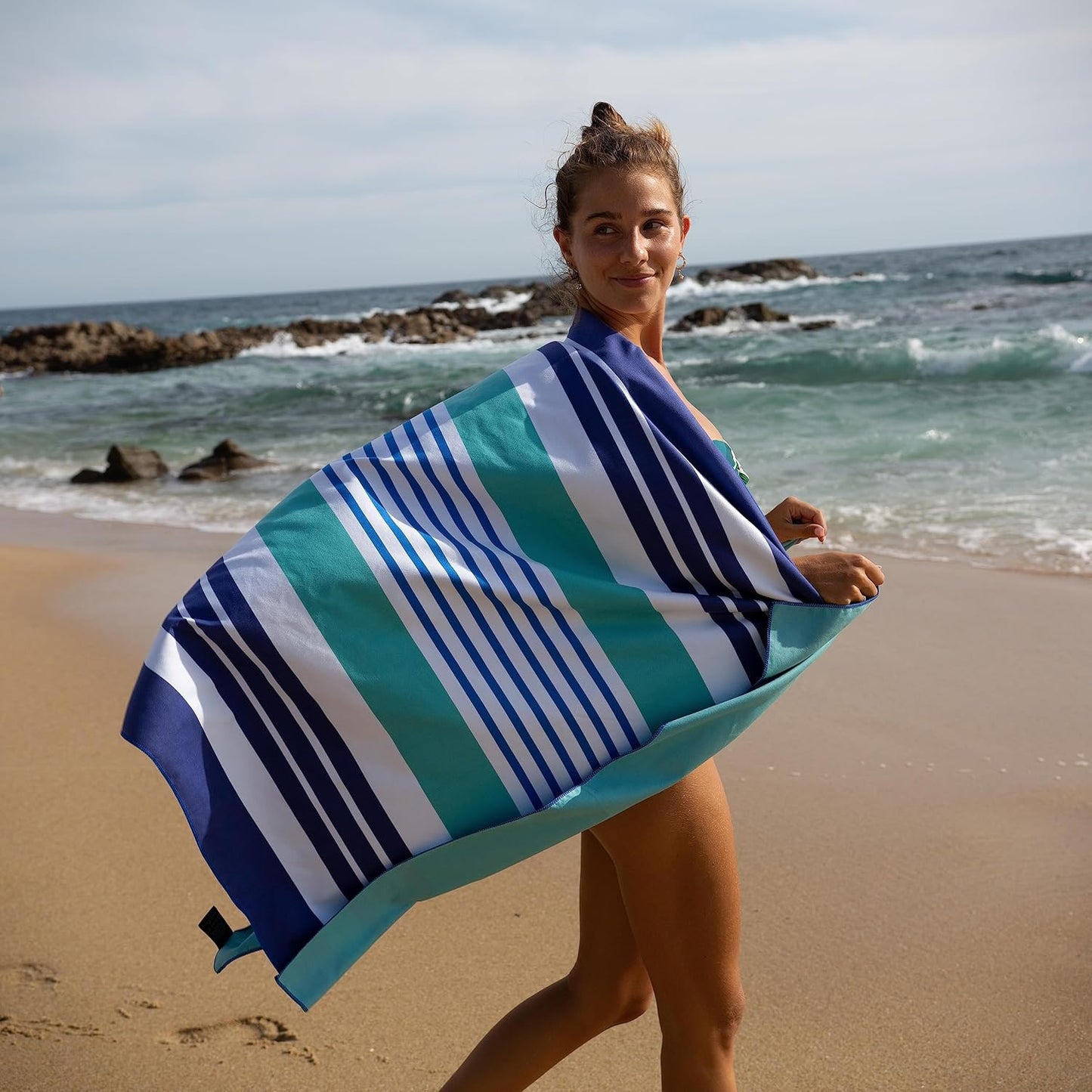 Elite Trend Microfiber Beach Towel - Extra Large 78x35 Inch Sand Free Quick Dry Towel for Travel, Swimming, Pool, Yoga, Hiking, Camping – Lightweight Fast Drying Microfiber Towel Compact for Adults
