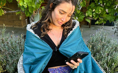 DOWN UNDER OUTDOORS Large Waterproof Windproof Extra Thick 350 GSM Quilted Fleece, or Sherpa Stadium Blanket