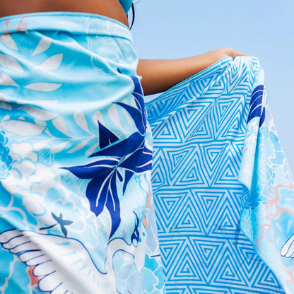 Quick Dry Towel Extra Large 78x35 Inch - Microfiber Beach Towel - Perfect for Beach, Travel, Swimming, Pool, Yoga, Hiking, Camping - Lightweight, Fast Drying, Compact for Adults (Kimono Blue)