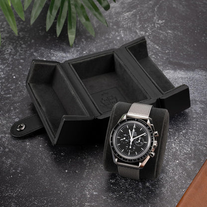 Single Travel Watch Case - Vintage Inspired - Exterior, Soft Microfiber Lining, Fits Up to 42mm Watches - Vegan Leather - Reliable Storage for Home or Travel