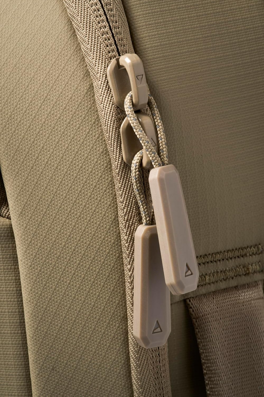 NOMATIC Navigator RS Pack - 15L w/ 6L Built-In Expansion - Water Resistant Coated Ripstop - Anti Theft Backpack - Laptop Bag - Computer Backpack (Sand)