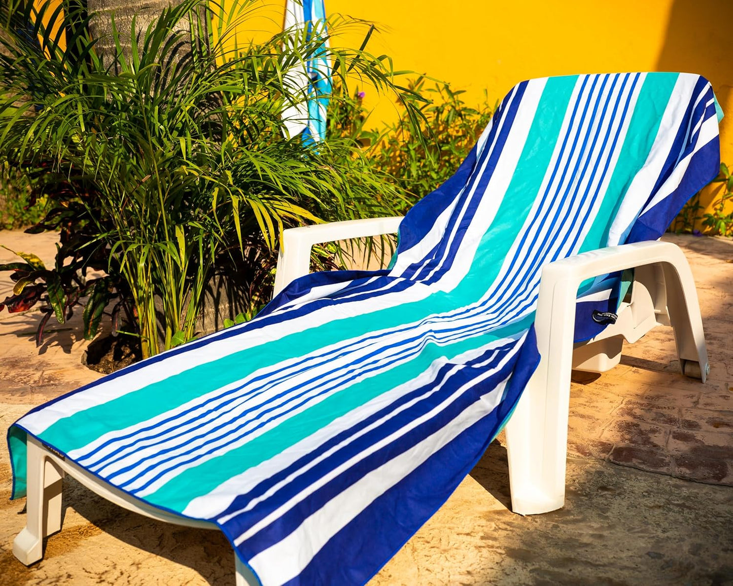 Quick Dry Towel Extra Extra Large 72x72 Inch - Microfiber Beach Towel - Perfect for Beach, Travel, Swimming, Pool, Yoga, Hiking, Camping - Lightweight, Fast Drying, Compact for Adults (Wow Ocean)