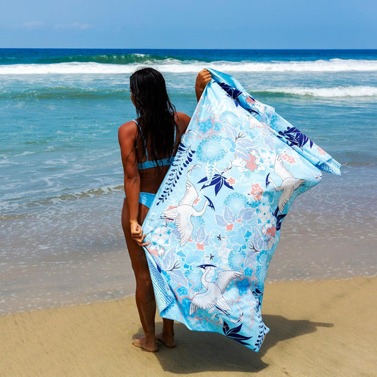 Quick Dry Towel Extra Large 78x35 Inch - Microfiber Beach Towel - Perfect for Beach, Travel, Swimming, Pool, Yoga, Hiking, Camping - Lightweight, Fast Drying, Compact for Adults (Kimono Blue)
