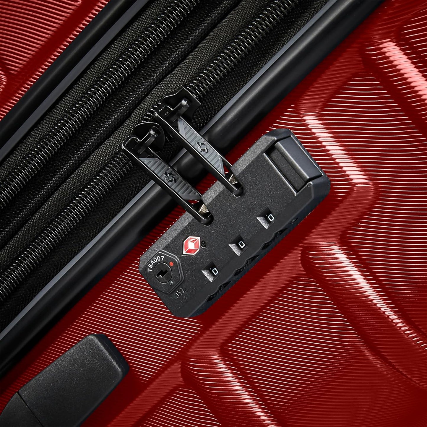 Samsonite Omni 2 Hardside Expandable Luggage with Spinner Wheels, 2-Piece Set (19/24), Arrow Red