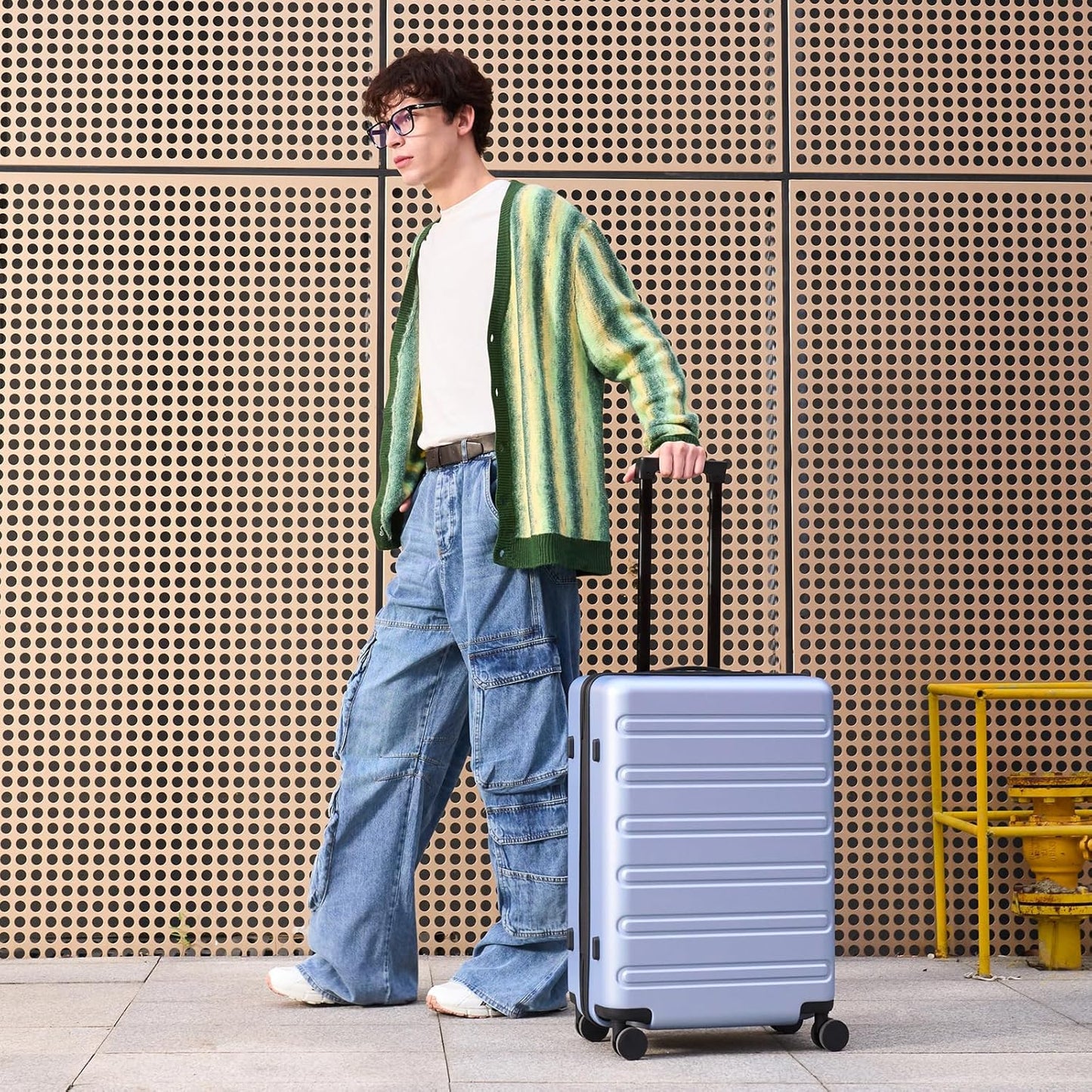 Carry on Luggage 22 X 14 X 9 Airline Approved, 20 Inch Luggage for 3-5 Days Travel, Double Spinner Wheels, 100% Hardshell PC, TSA Lock (09-Blue, Carry-On 20-Inch)