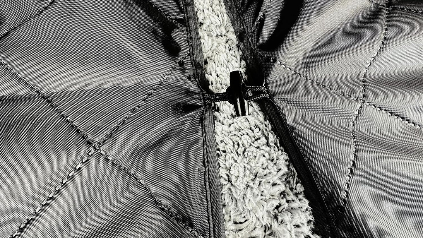 DOWN UNDER OUTDOORS Large Waterproof Windproof Extra Thick 350 GSM Quilted Fleece, or Sherpa Stadium Blanket