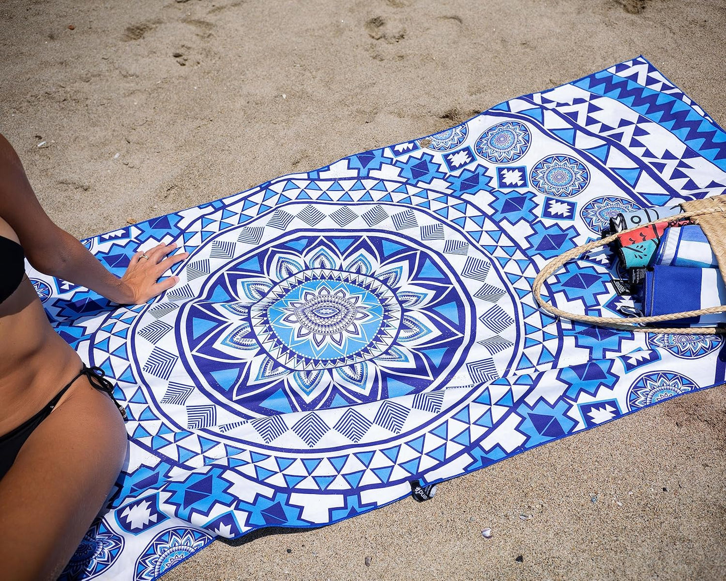 Elite Trend Microfiber Beach Towel for Adults with Bag - Extra Large 78x35 inch Lightweight Sand Free Quick Dry Towel for Travel, Swimming, Yoga, Camping (Blue Angel)