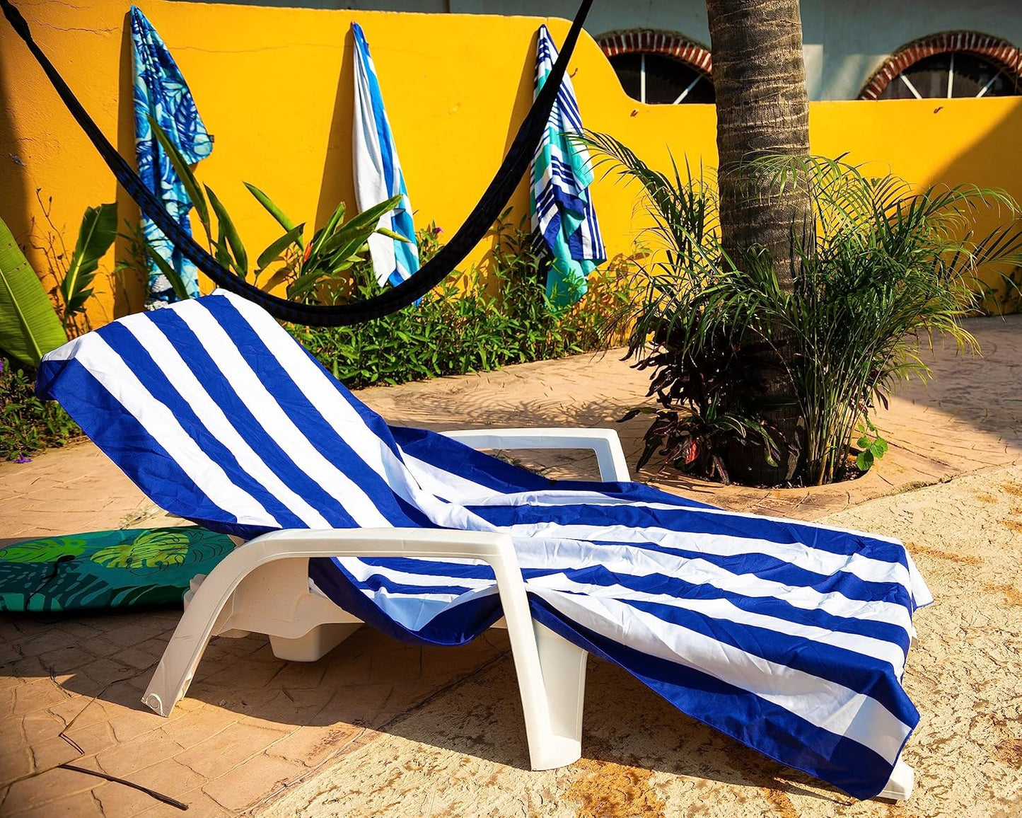 Elite Trend Microfiber Beach Towel for Adults with Bag - Large 63x31 inch - Lightweight Sand Free Quick Dry Towel for Travel, Swimming, Yoga, Camping (Cabana Navy)